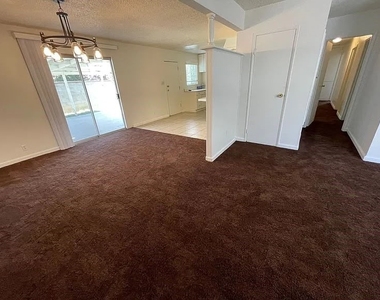 9040 Hope Avenue - Photo Thumbnail 6
