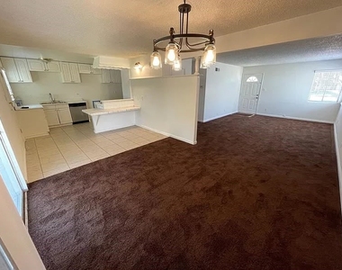 9040 Hope Avenue - Photo Thumbnail 3