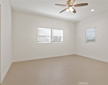 1963 5th Street - Photo Thumbnail 8