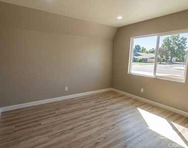 3026 Wenwood - Photo Thumbnail 6