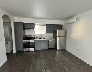 1230 Leland - Photo Thumbnail 4