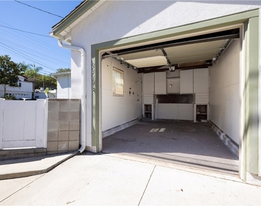 2417 Sonoma Street - Photo Thumbnail 14