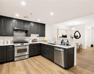 68 E Bay State Street - Photo Thumbnail 8
