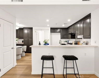 68 E Bay State Street - Photo Thumbnail 7
