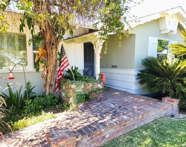 719 S Aldenville Avenue - Photo Thumbnail 4