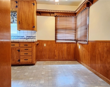 719 S Aldenville Avenue - Photo Thumbnail 17