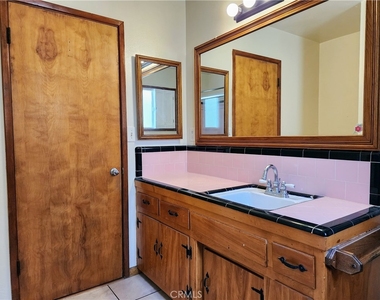 719 S Aldenville Avenue - Photo Thumbnail 34