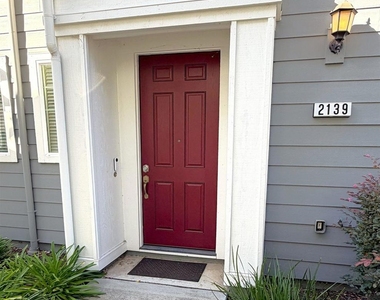 2139 Eva Street - Photo Thumbnail 2