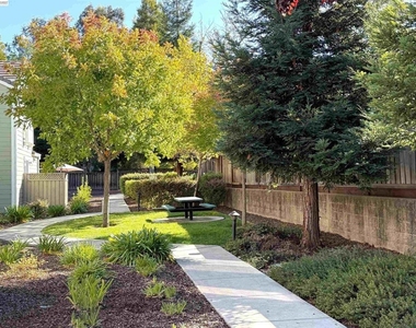 2139 Eva Street - Photo Thumbnail 1