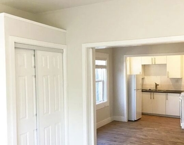 316 N Bixel Street - Photo Thumbnail 3