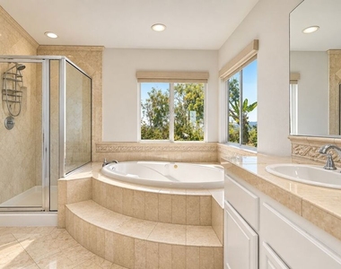 20542 Pesaro Way - Photo Thumbnail 17
