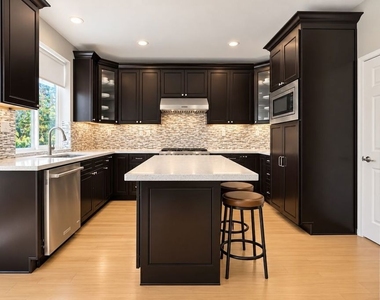 20542 Pesaro Way - Photo Thumbnail 7
