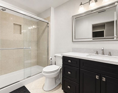 20542 Pesaro Way - Photo Thumbnail 12