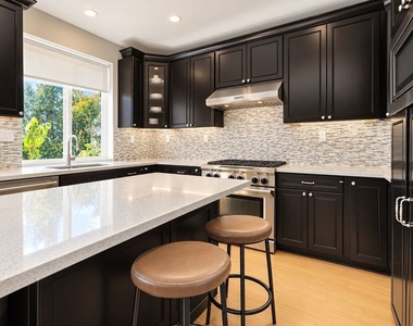 20542 Pesaro Way - Photo Thumbnail 6