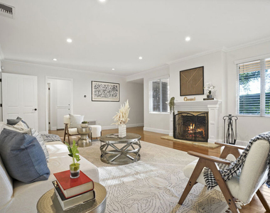 2452 N Altadena Drive - Photo Thumbnail 6