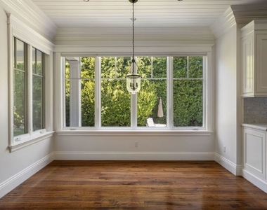 117 S Burlingame Avenue - Photo Thumbnail 25