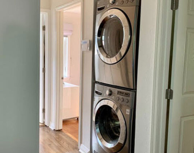 2905 Somerset Drive - Photo Thumbnail 14