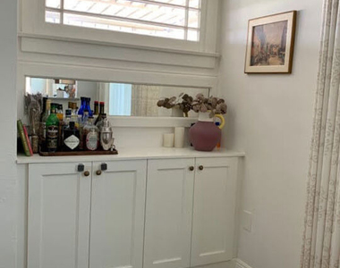 2905 Somerset Drive - Photo Thumbnail 5