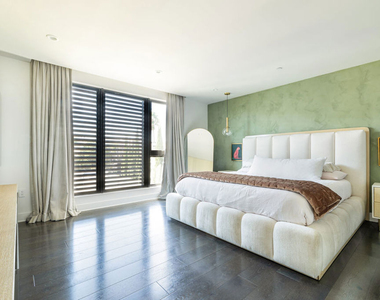 411 S Hamel Road - Photo Thumbnail 4