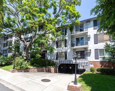 1222 N Olive Drive - Photo Thumbnail 30