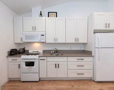 4631 Cerro Verde Place - Photo Thumbnail 3