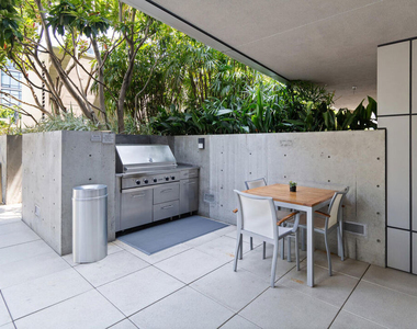 1155 S Grand Avenue - Photo Thumbnail 25