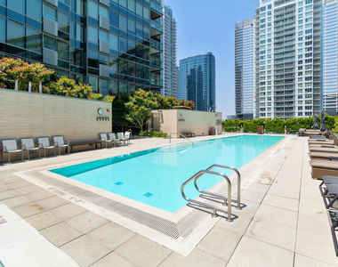 1155 S Grand Avenue - Photo Thumbnail 29