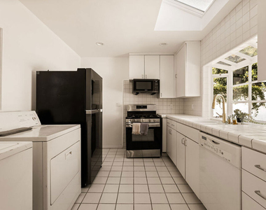 803 N Alfred Street - Photo Thumbnail 16
