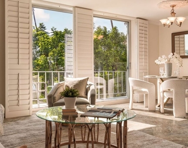 100 S Doheny Drive - Photo Thumbnail 22