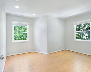 2326 Canyon Drive - Photo Thumbnail 12