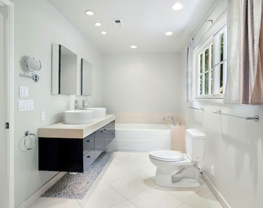 2326 Canyon Drive - Photo Thumbnail 13