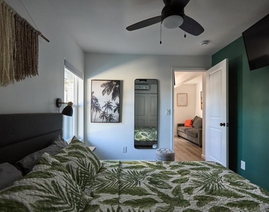 1966 Pacific Beach Dr - Photo Thumbnail 2