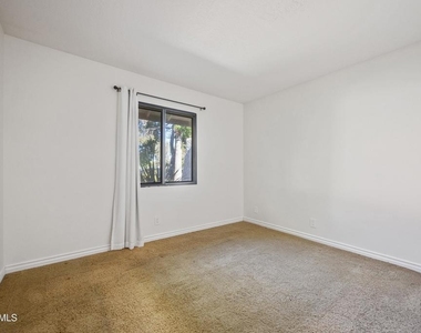 2860 Instone Court - Photo Thumbnail 21