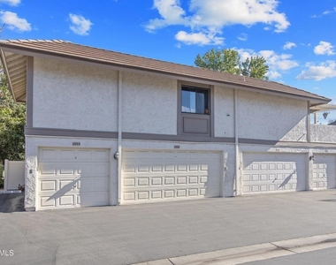 2860 Instone Court - Photo Thumbnail 33