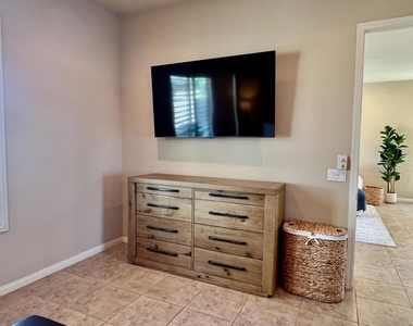 41530 Calle Pueblo - Photo Thumbnail 21
