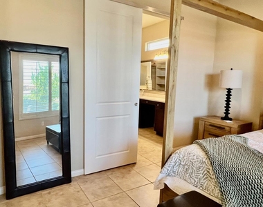 41530 Calle Pueblo - Photo Thumbnail 22