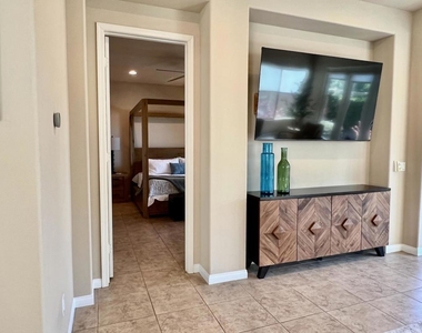 41530 Calle Pueblo - Photo Thumbnail 19