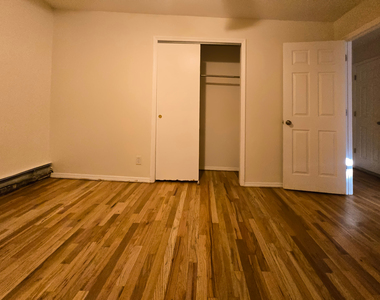 439 East 21st Street - Photo Thumbnail 9