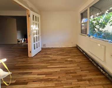 439 East 21st Street - Photo Thumbnail 2