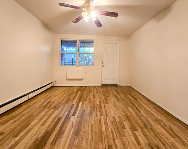 439 East 21st Street - Photo Thumbnail 16