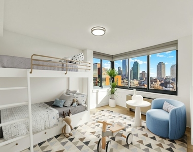 2BR in Long Island City - Photo Thumbnail 4