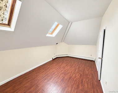 89 Market Street - Photo Thumbnail 8