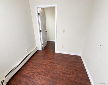 89 Market Street - Photo Thumbnail 11