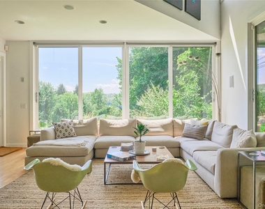 194 Pleasant Ridge Road - Photo Thumbnail 4
