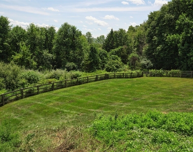 194 Pleasant Ridge Road - Photo Thumbnail 3