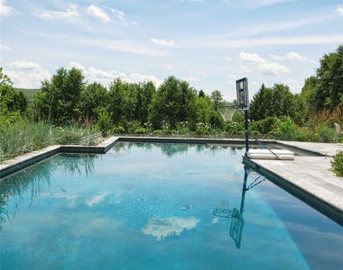 194 Pleasant Ridge Road - Photo Thumbnail 2
