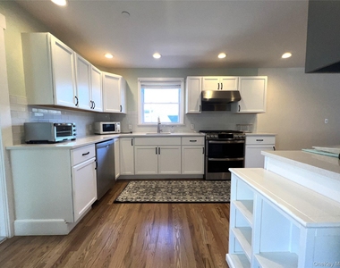 85 Delaware Avenue - Photo Thumbnail 13