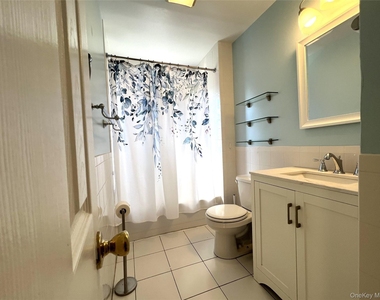 85 Delaware Avenue - Photo Thumbnail 18