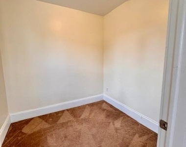 20 E Main Street - Photo Thumbnail 20