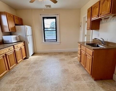 20 E Main Street - Photo Thumbnail 8